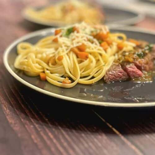 Pavé de bœuf sauce bercy et ses linguine, la recette