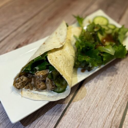 Recette wrap poulet souvlaki sauce grecque